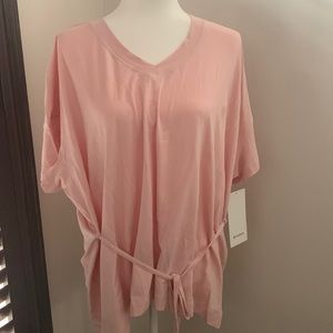 NWT Lululemon Side Tie V neck tee.  Smoke free home